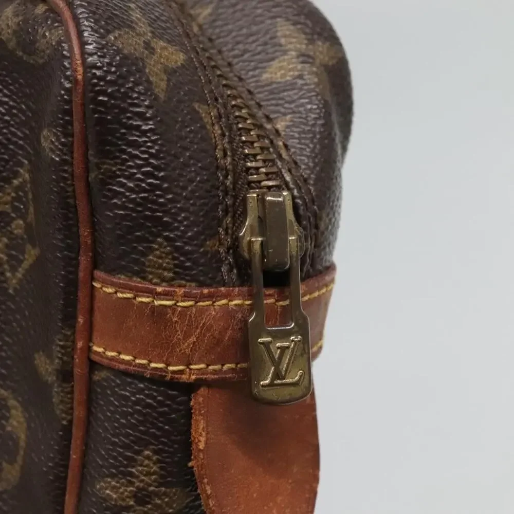 Louis Vuitton height width